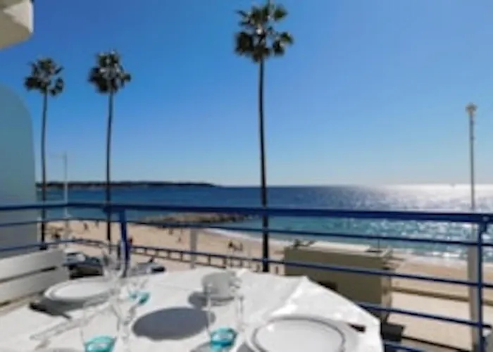 La Caravelle Apartment